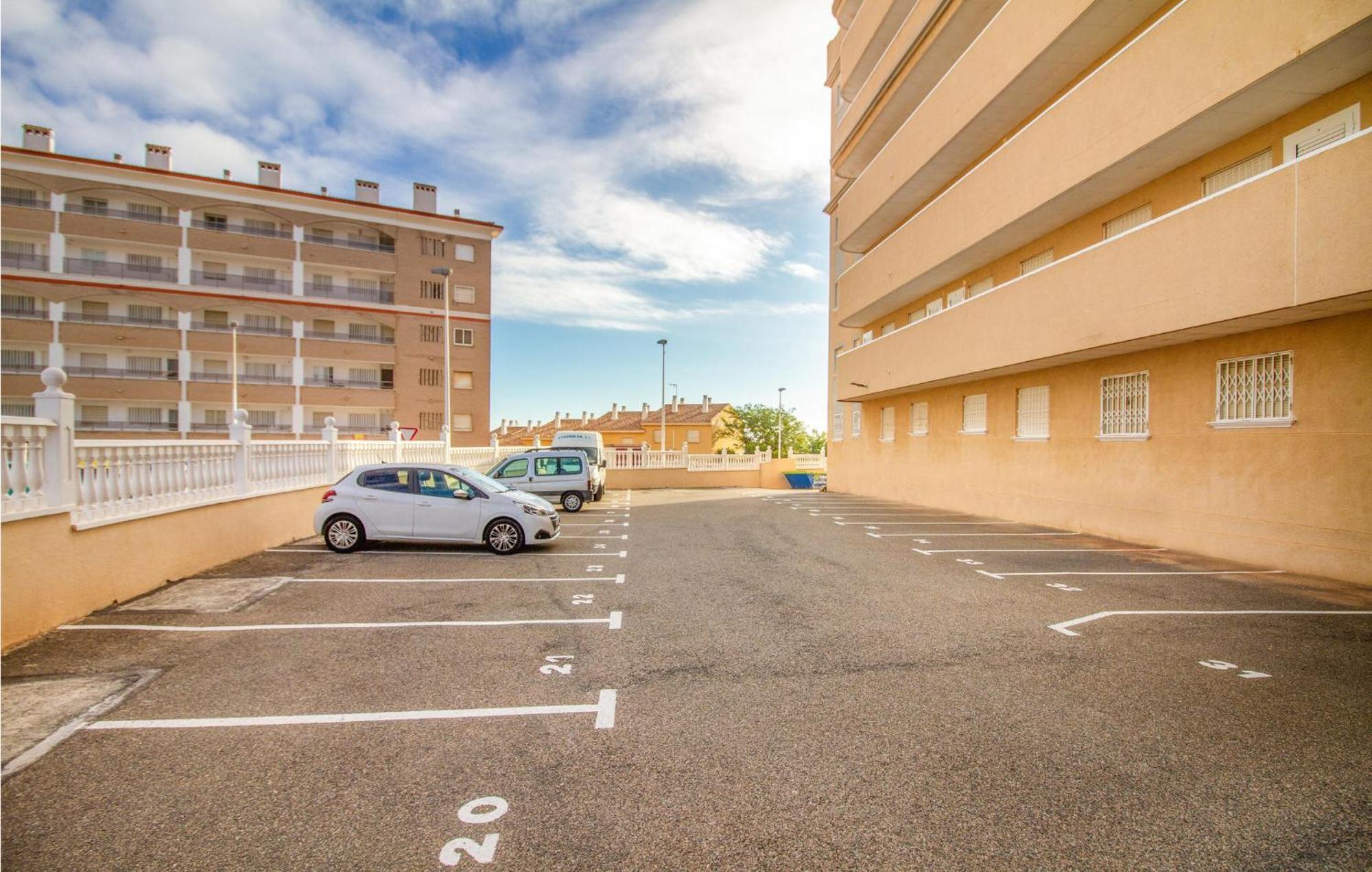 Beach Front Apartment In Los Arenales Del Sol Eksteriør bilde